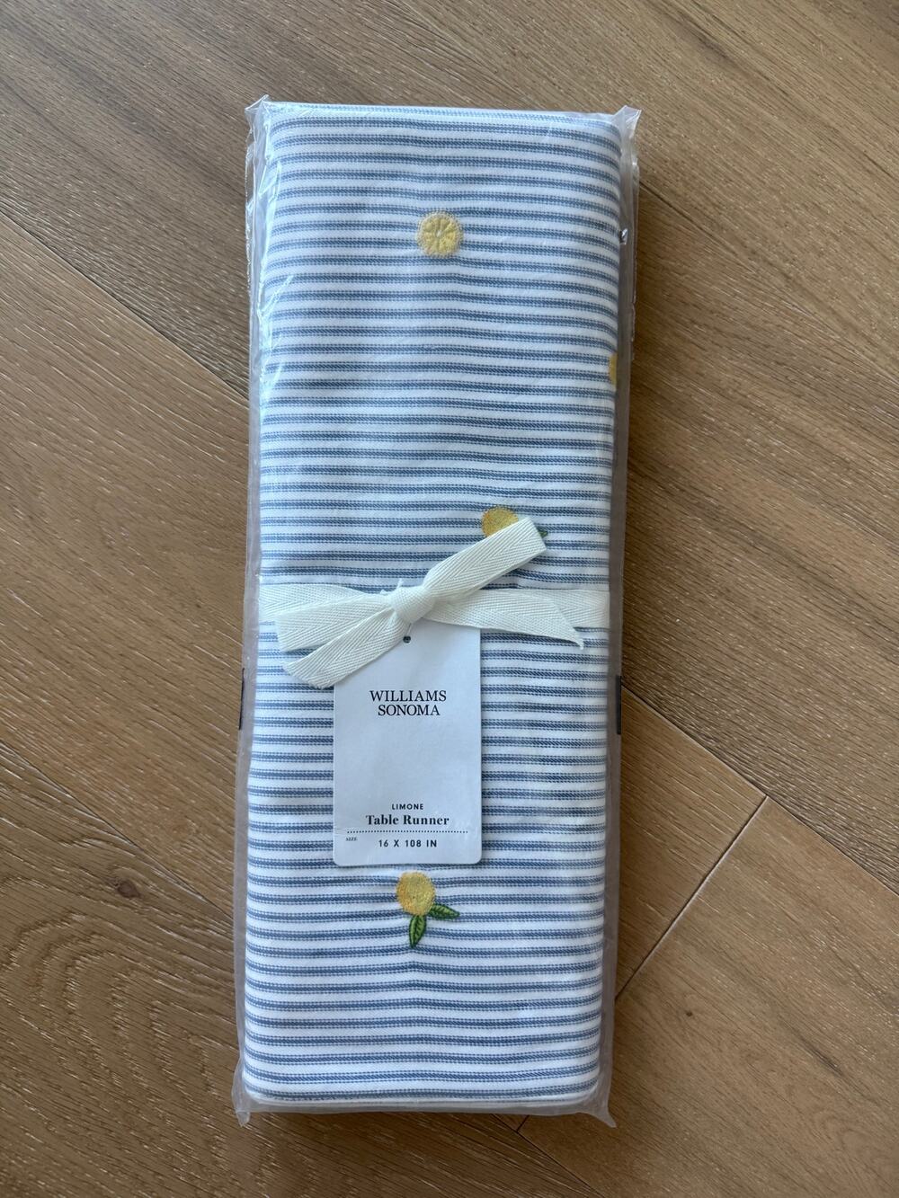 Williams Sonoma Limone Blue Stripe Lemon Table Runner 16" x 108"